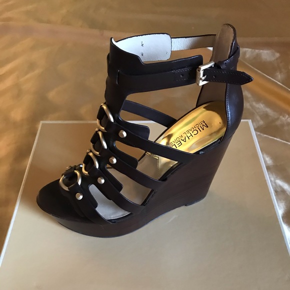 Michael Kors Wedge Heels - Picture 2 of 3